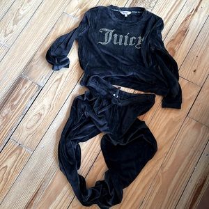 JUICY Couture Velour Comfy Wear.  Rhinestone look.